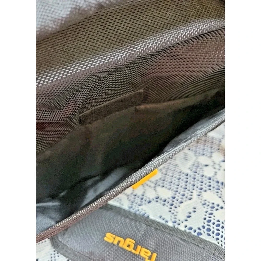 Targus City Gear Bag Laptop Notebook Messenger  Computer Travel Adjustable Strap